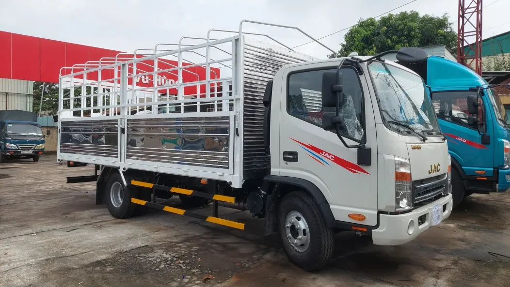 Xe tải JAC N500 E5