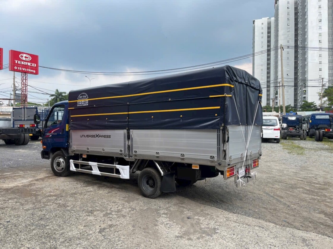Hyundai N250SL tải 2.4 tấn
